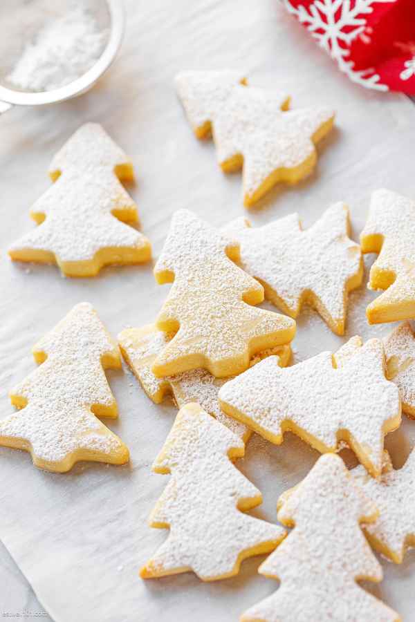 Christmas Tree Cookies - #recipe by #eatwell101 - https://003.wrwe1r1zs3czx3c.workers.dev/easy-christmas-tree-cookies-recipe