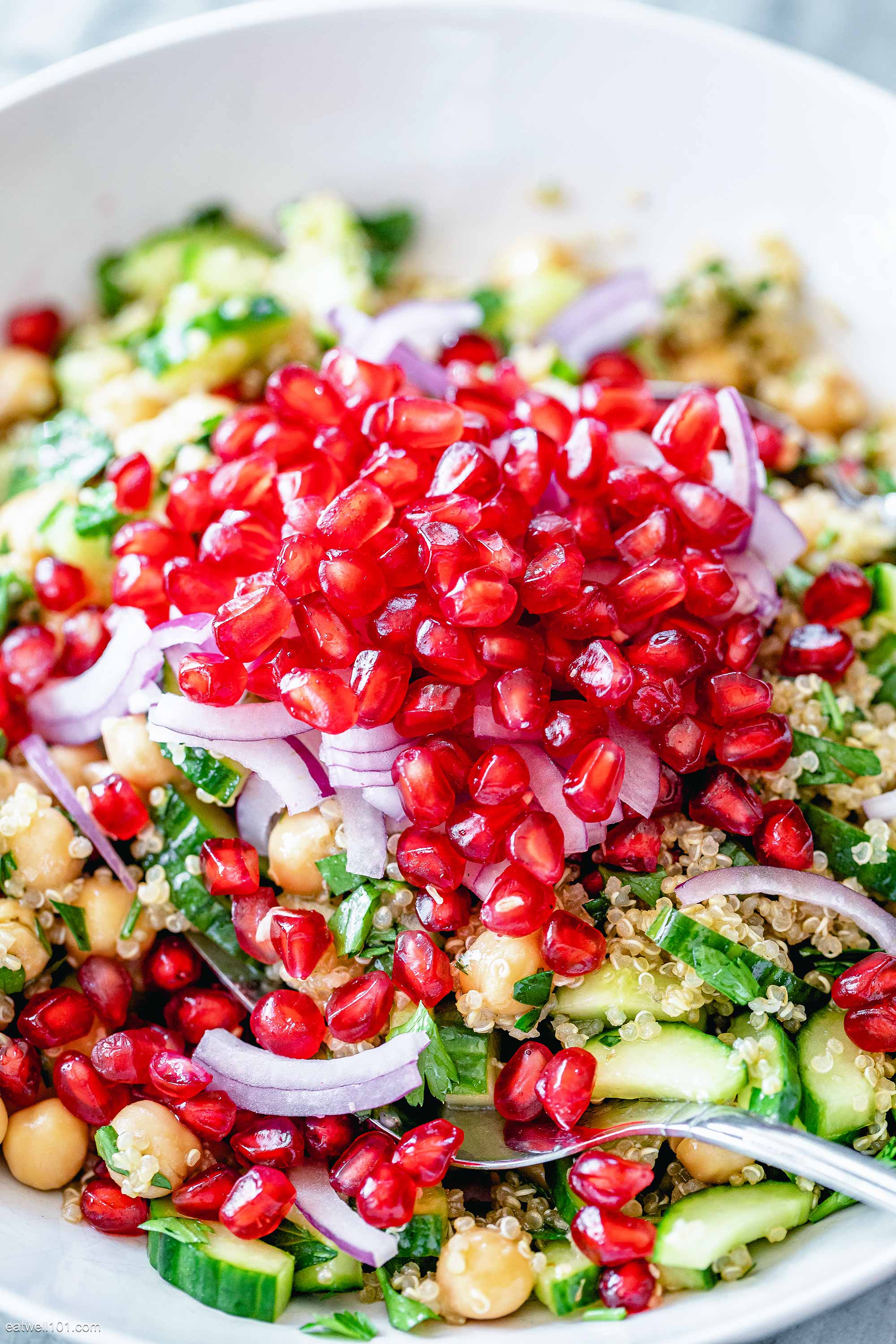Quick Chickpea Quinoa Salad Recipe 1