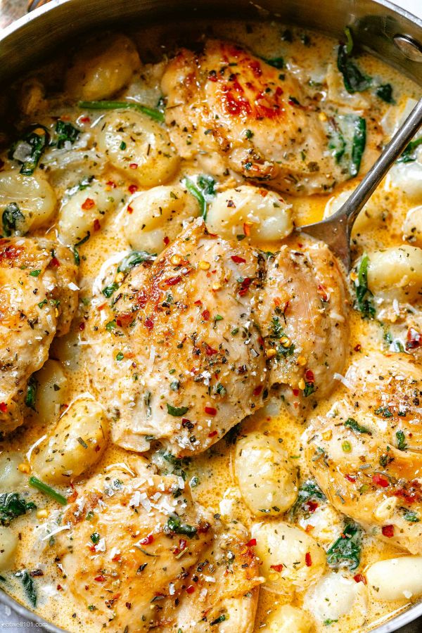 Creamy Spinach Chicken Gnocchi - #recipe by #eatwell101 - https://003.wrwe1r1zs3czx3c.workers.dev/spinach-chicken-gnocchi-recipe