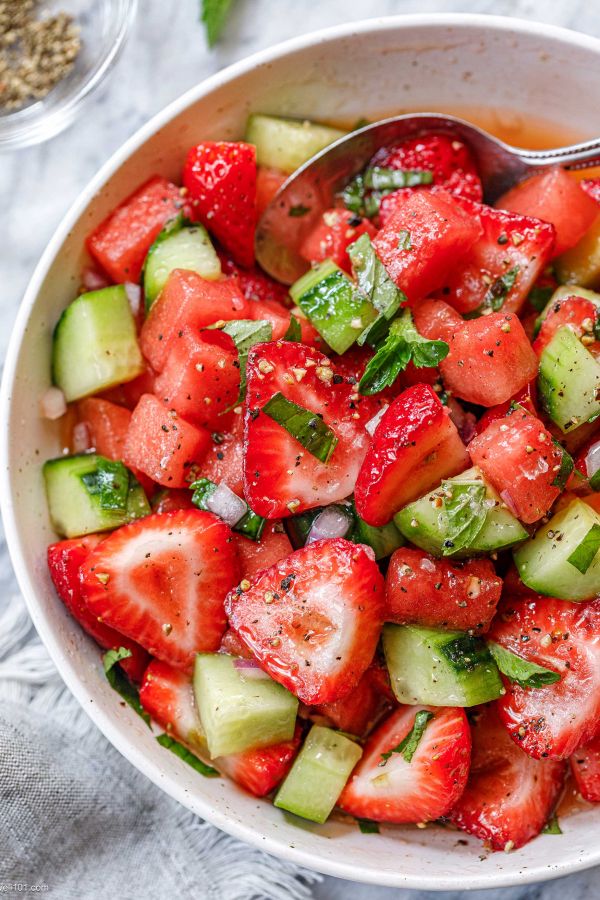 Cucumber Strawberry Salad - #recipe by #eatwell101 - https://003.wrwe1r1zs3czx3c.workers.dev/cucumber-strawberry-salad-recipe