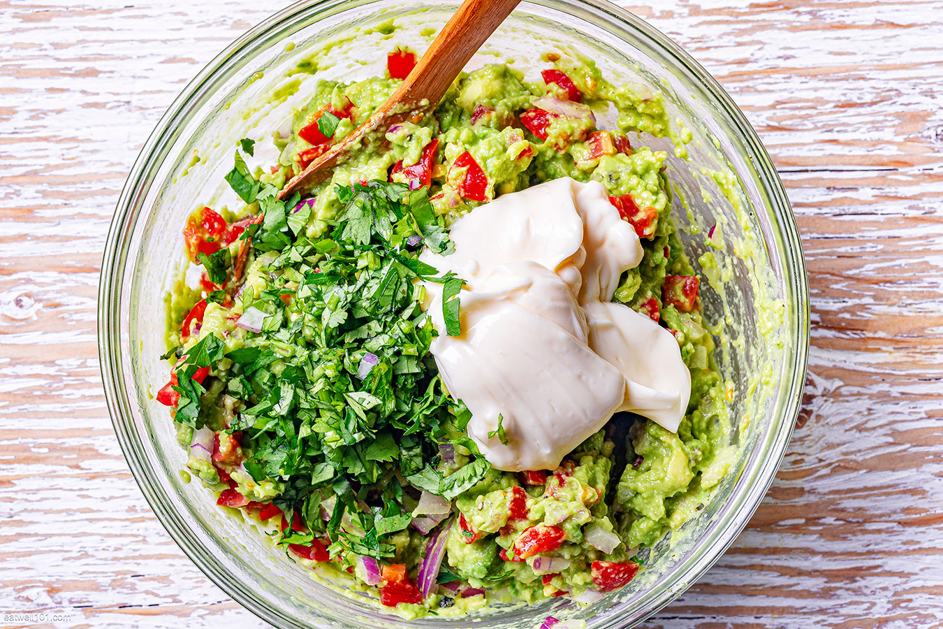 Easy Guacamole Recipe 1