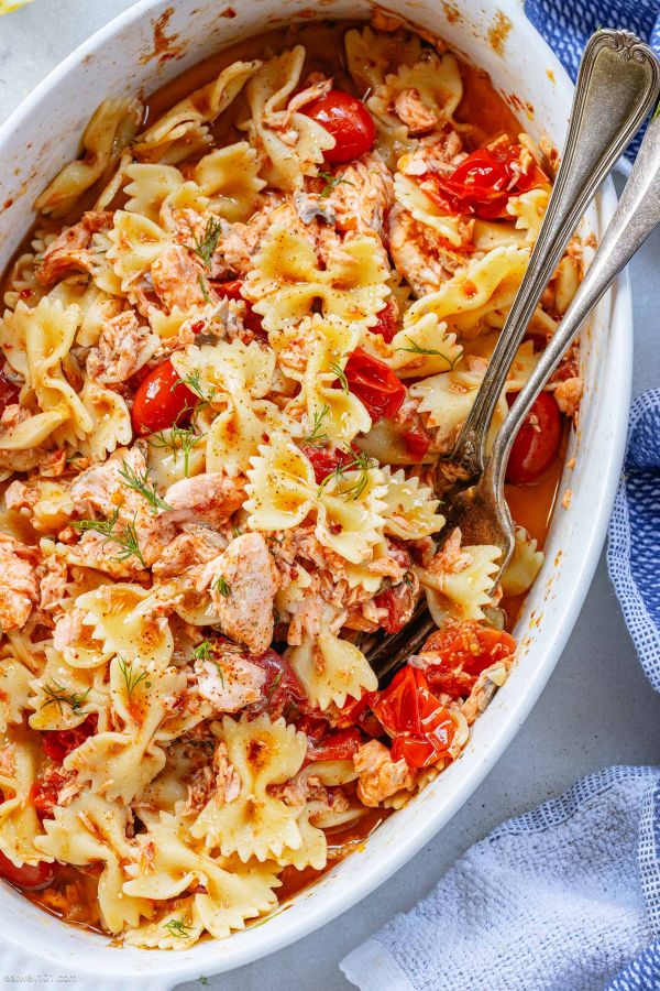 Baked Salmon and Pasta - #recipe by #eatwell101 - https://003.wrwe1r1zs3czx3c.workers.dev/baked-salmon-and-pasta-recipe