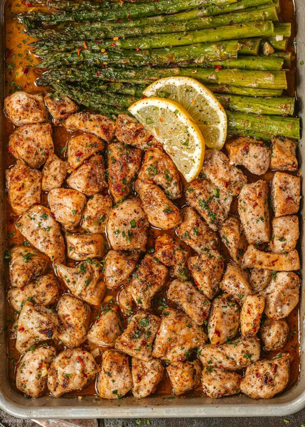 Baked Chicken Bites with Asparagus