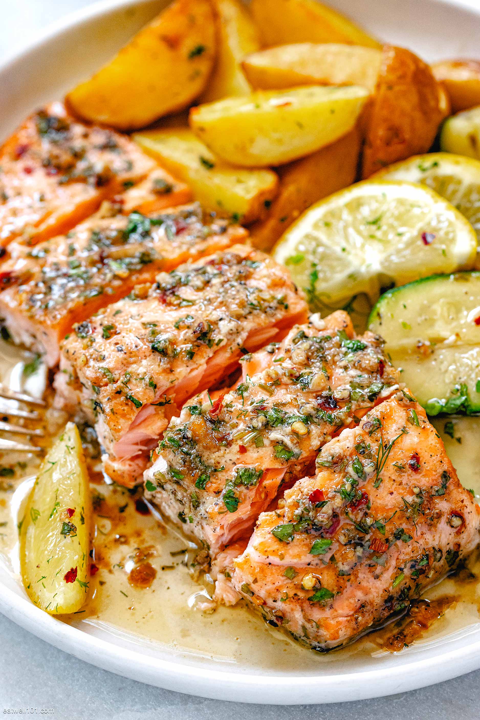 baked salmon sheet pan recipe 3