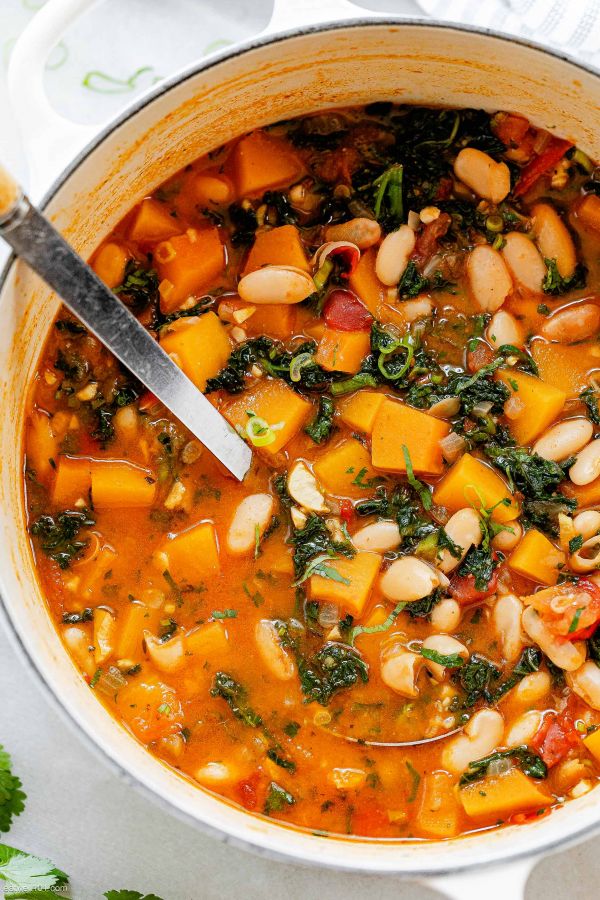 Chili Butternut Squash Soup with White Beans