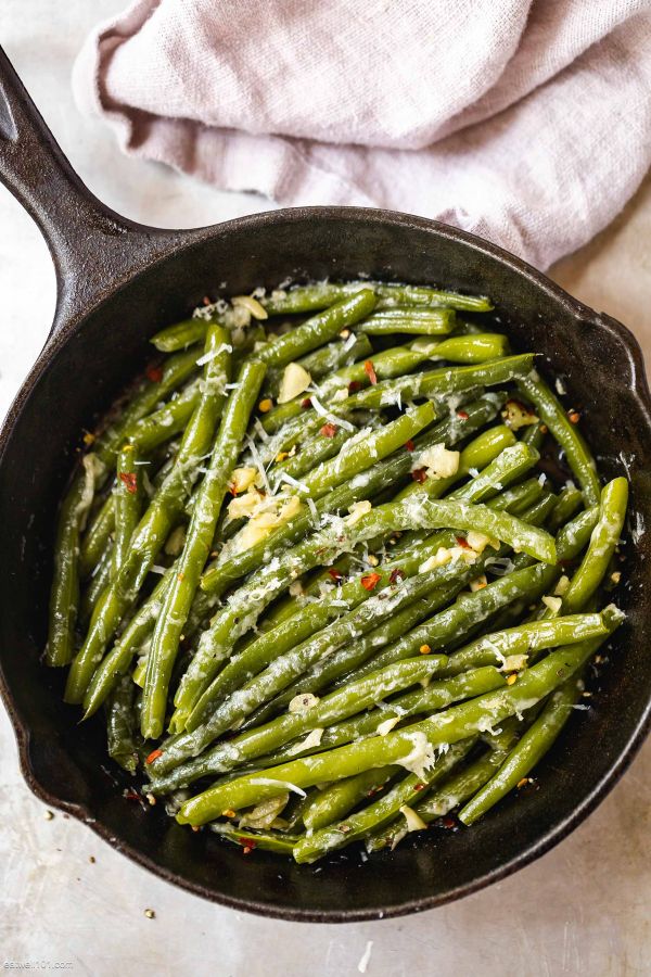 Green Beans with Garlic Parmesan - #recipe by #eatwell101 - https://003.wrwe1r1zs3czx3c.workers.dev/garlic-green-beans-recipe