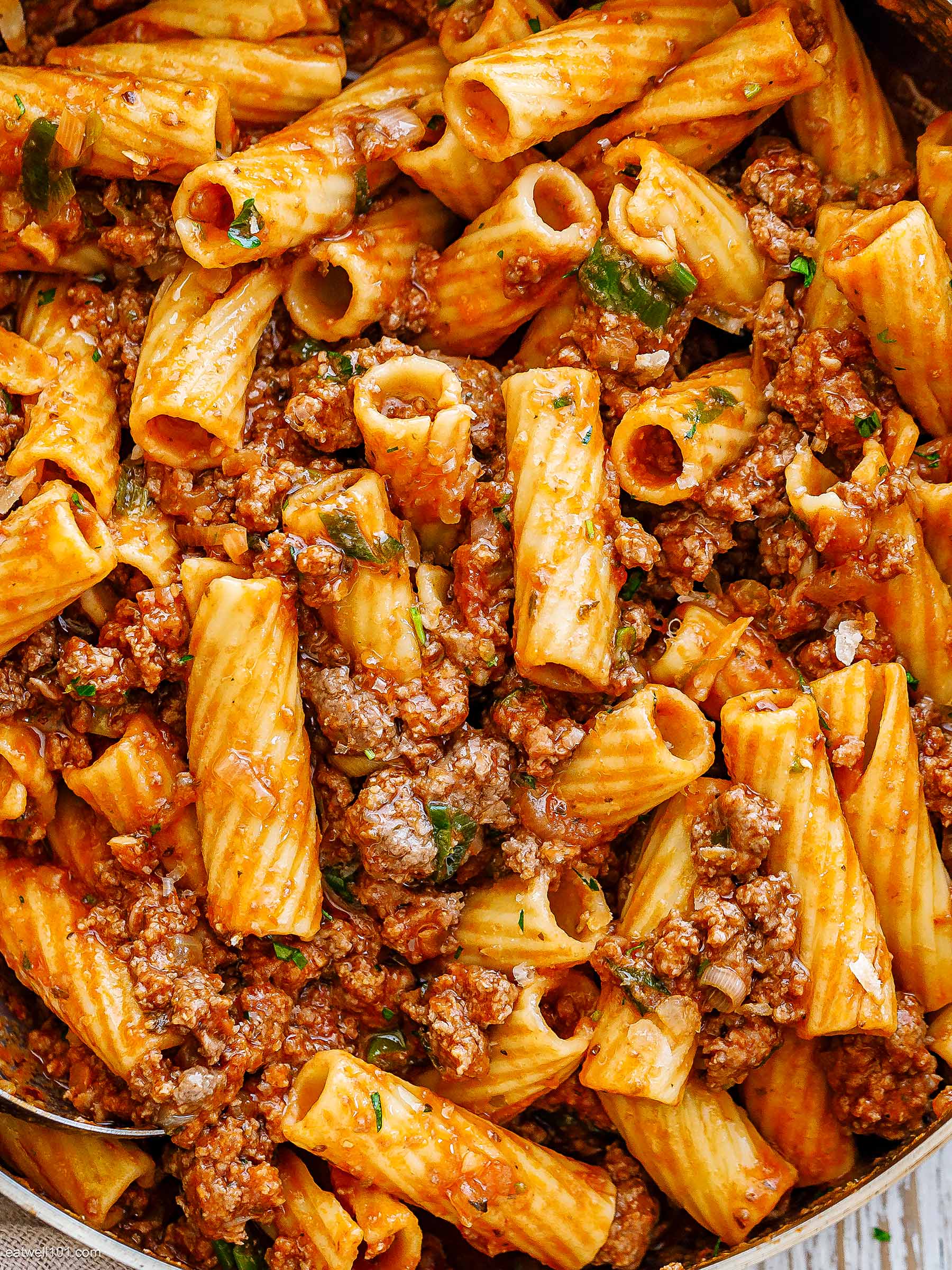 Beef Pasta in Tomato Sauce recipe