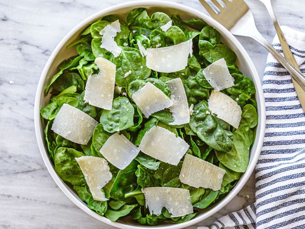 Simple Spinach Salad