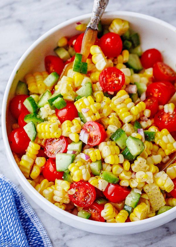 Tomato Corn Salad {Fresh & Juicy}