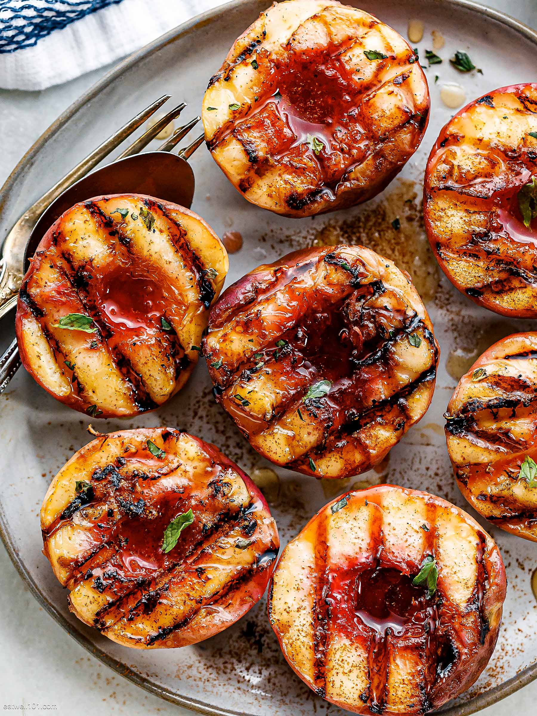 how long to grill peaches