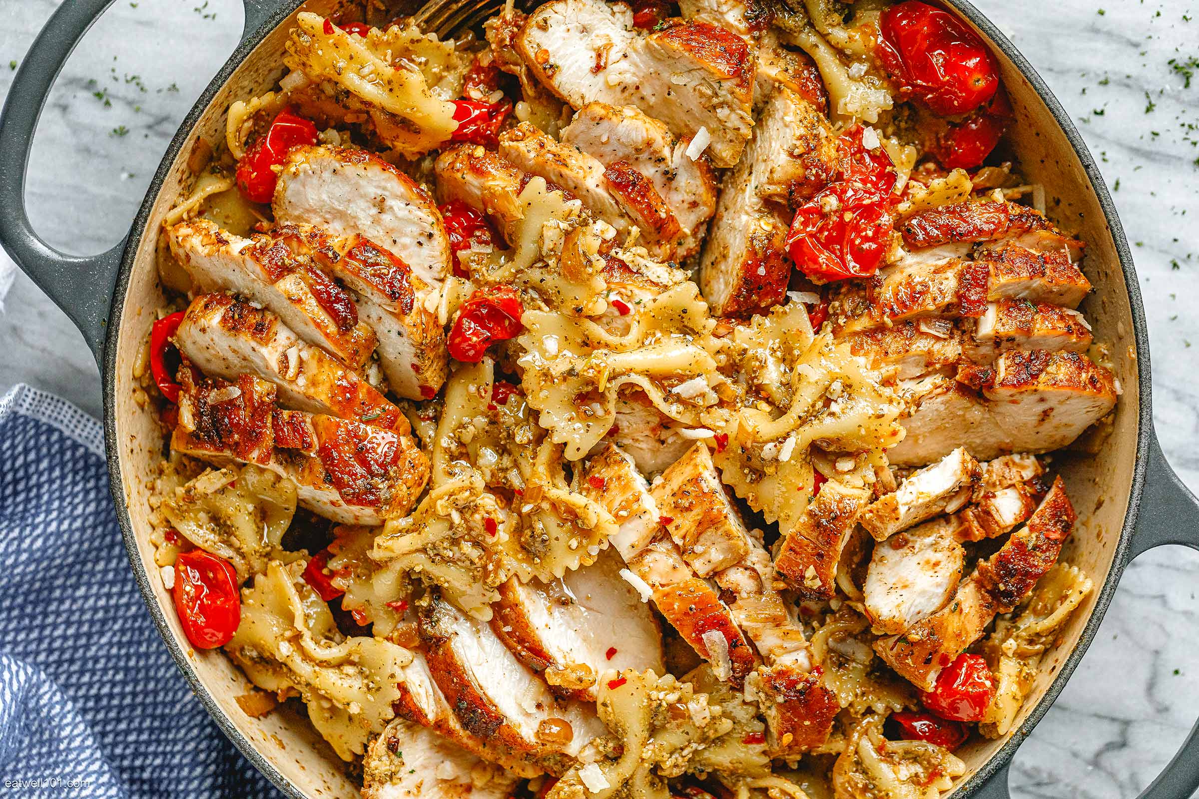 creamy pesto chicken pasta recipe