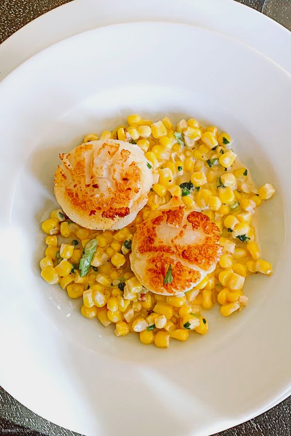 Pan-Seared Scallops with Creamed Corn - #recipe by #eatwell101 - https://003.wrwe1r1zs3czx3c.workers.dev/pan-seared-scallops-recipe