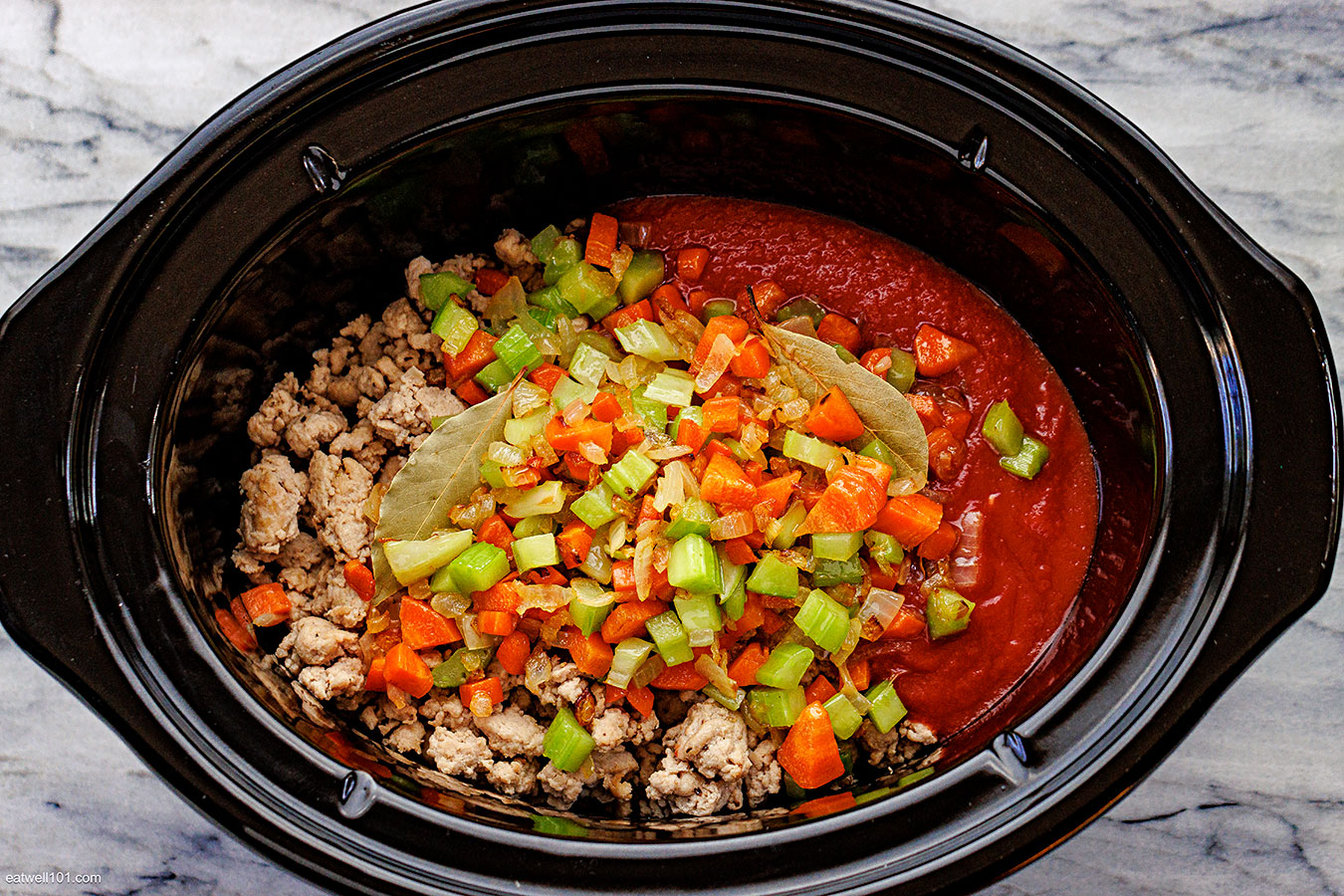 how to make turkey ragu in the crockpot