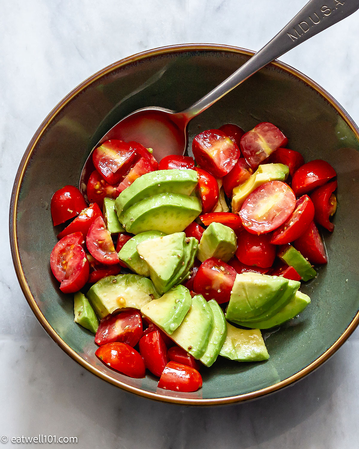fresh avocado tomato salad