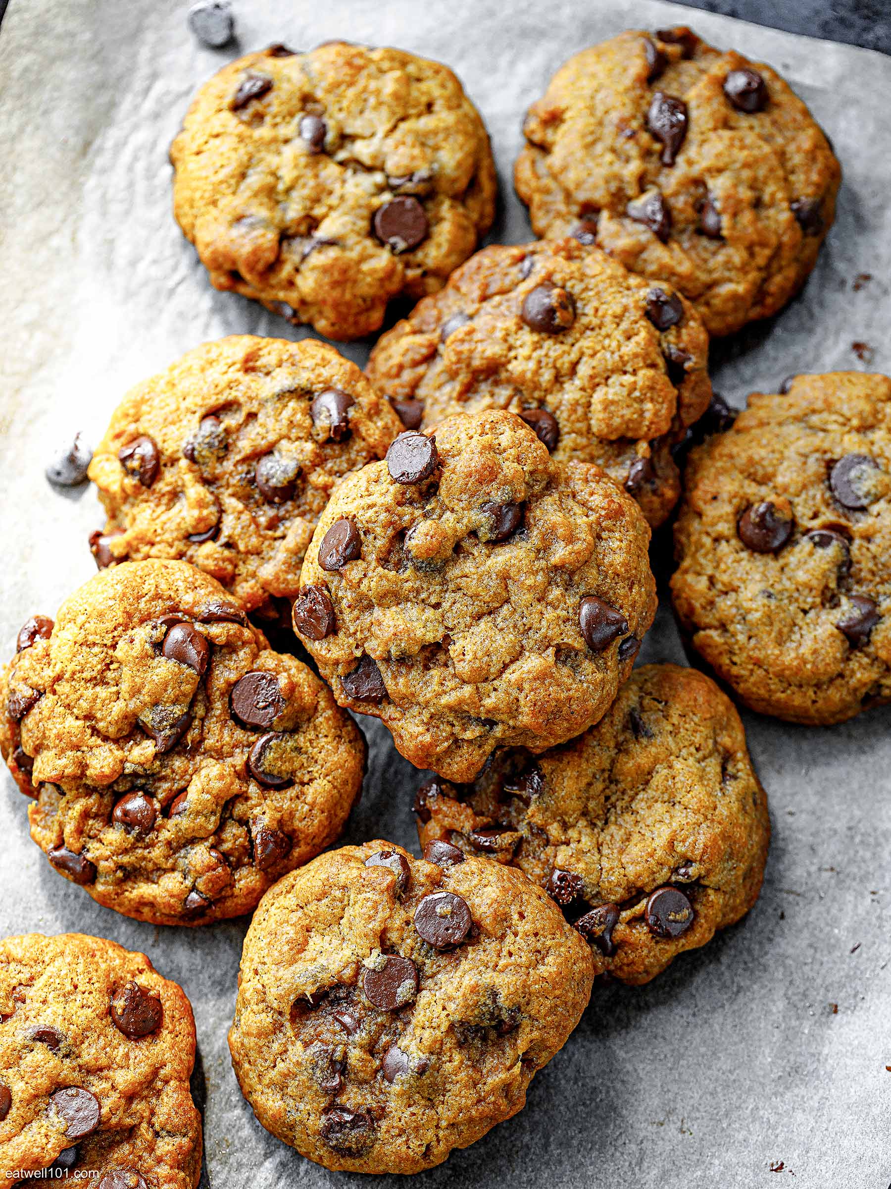 Pumpkin Chocolate Chip Cookies
