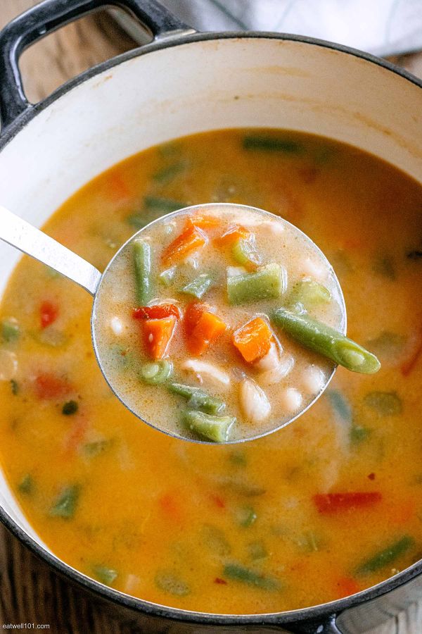 Mediterranean White And Green Bean Soup