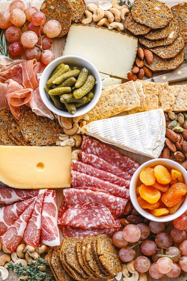 How to Make A Cheese Board - #recipe by #eatwell101 - https://003.wrwe1r1zs3czx3c.workers.dev/how-to-make-a-cheese-board